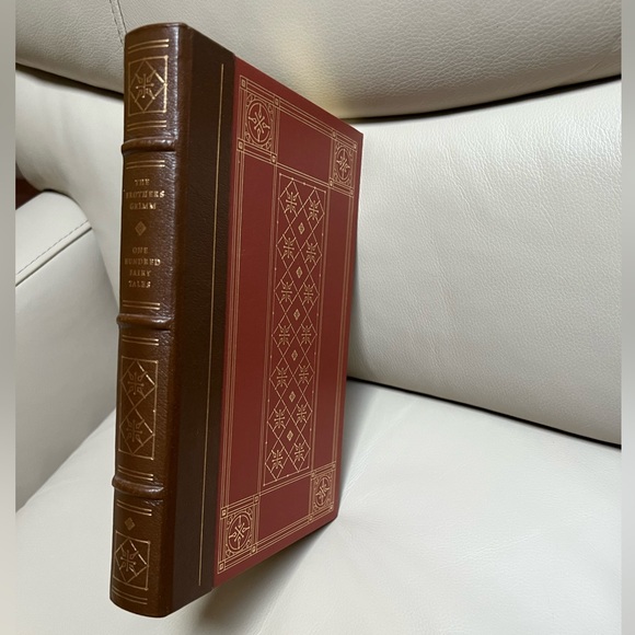 Gift Condition One Hundred Fairy Tales  The Franklin Library - Picture 4 of 12